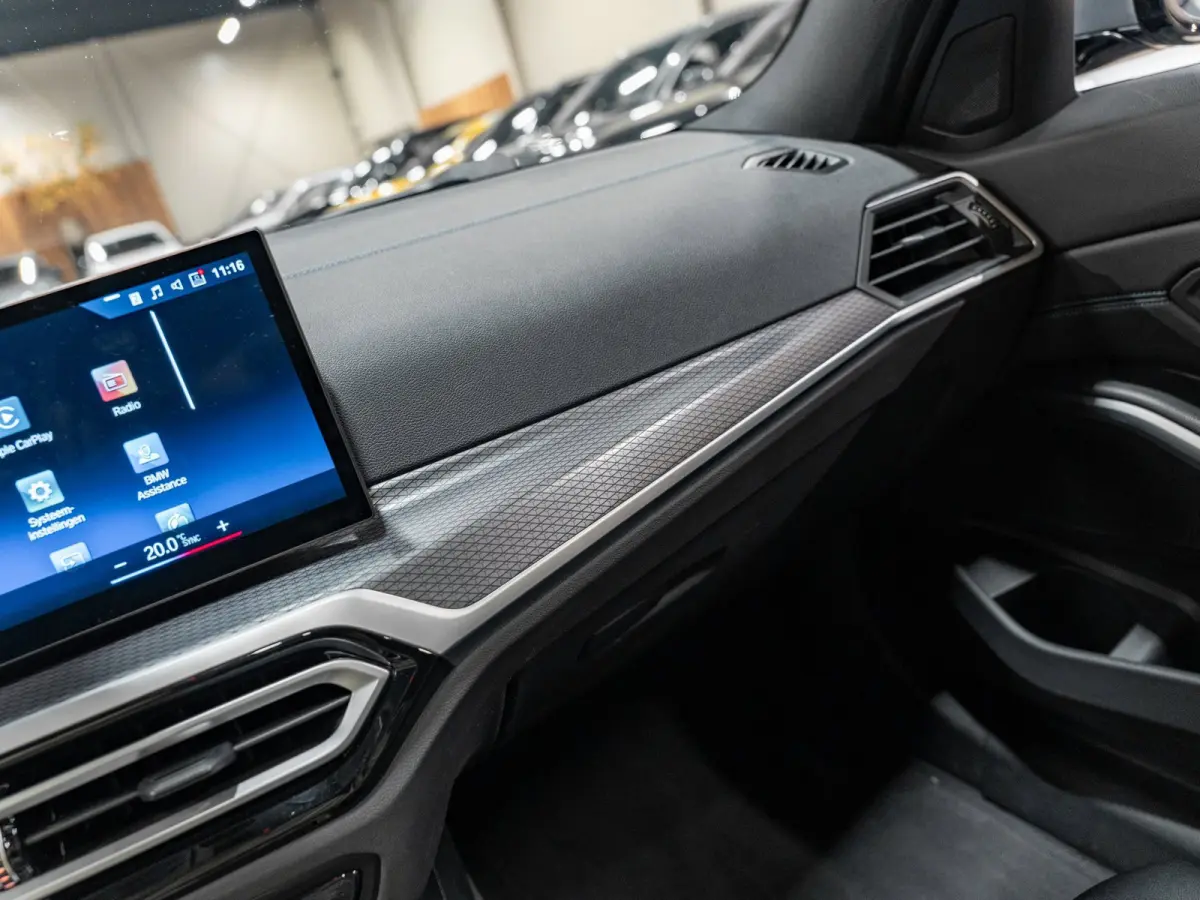 330e M-Sport 292PK, Facelift, LCI, Shadow Line, M-Seats, Laser Led, Navi, Adaptive Cruise, Voll Onderhoud