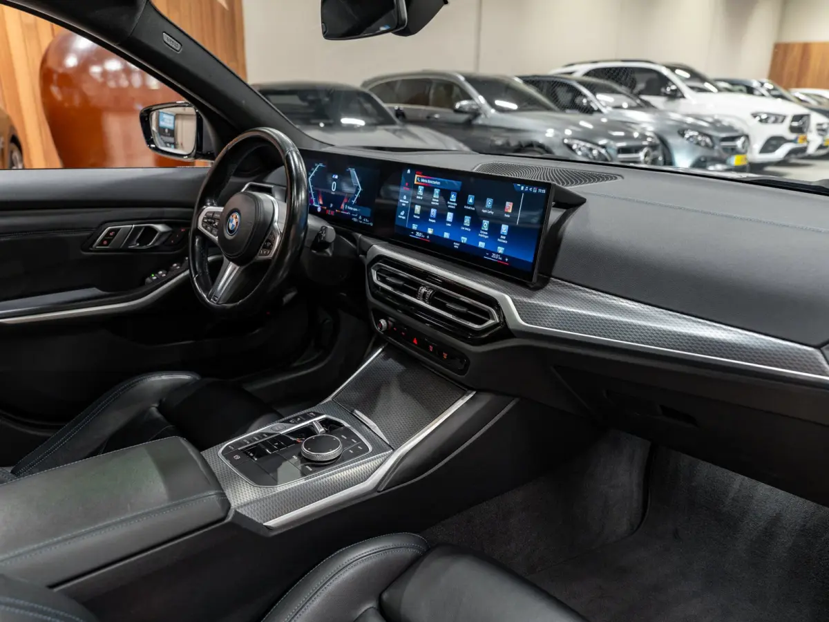330e M-Sport 292PK, Facelift, LCI, Shadow Line, M-Seats, Laser Led, Navi, Adaptive Cruise, Voll Onderhoud