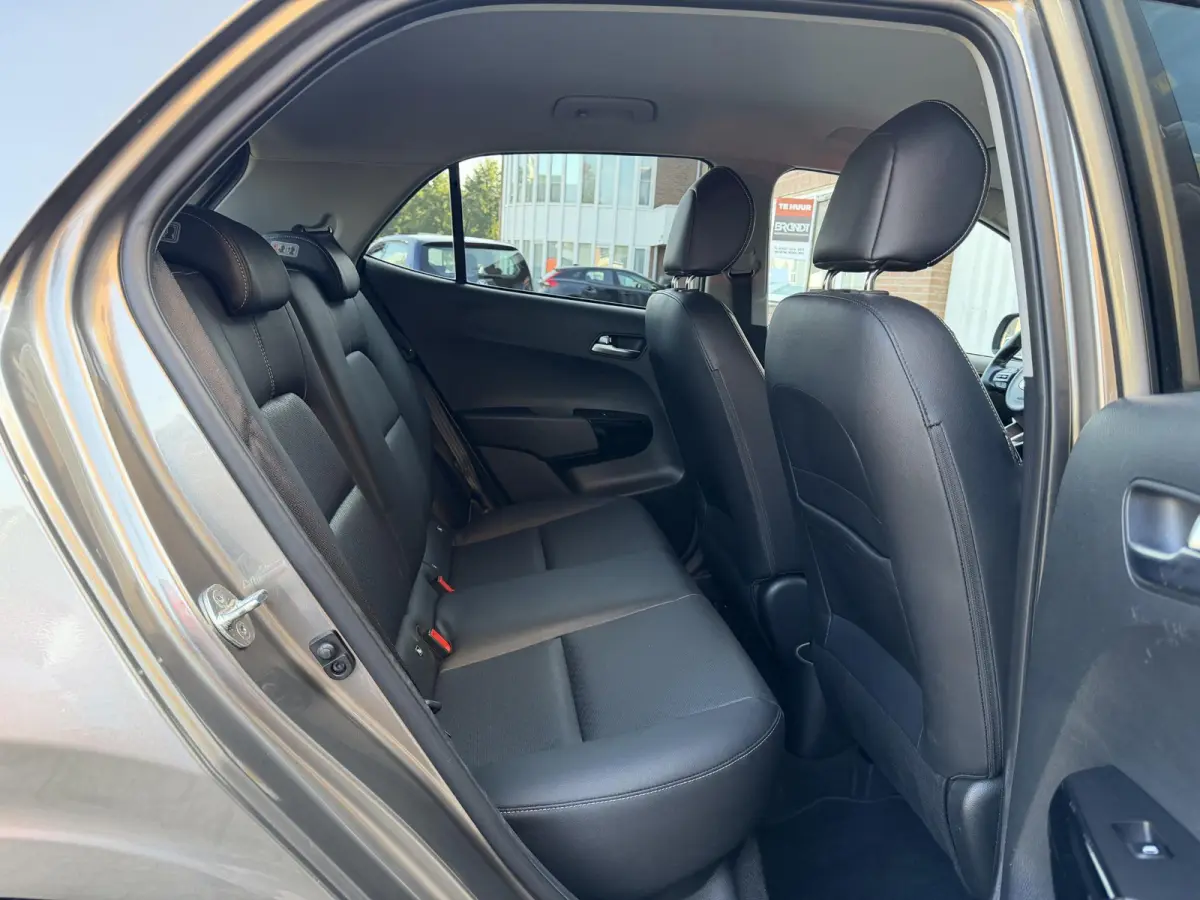 1.0 CVVT Design Edition | SLECHTS 48.361 KM | DEALER ONDERHOUDEN | LEDER | CAMERA |