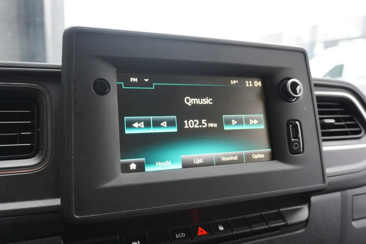2.3 dCi 135PK L2H2 EURO 6 - Airco - Navi - Cruise - €16.950,- Excl.