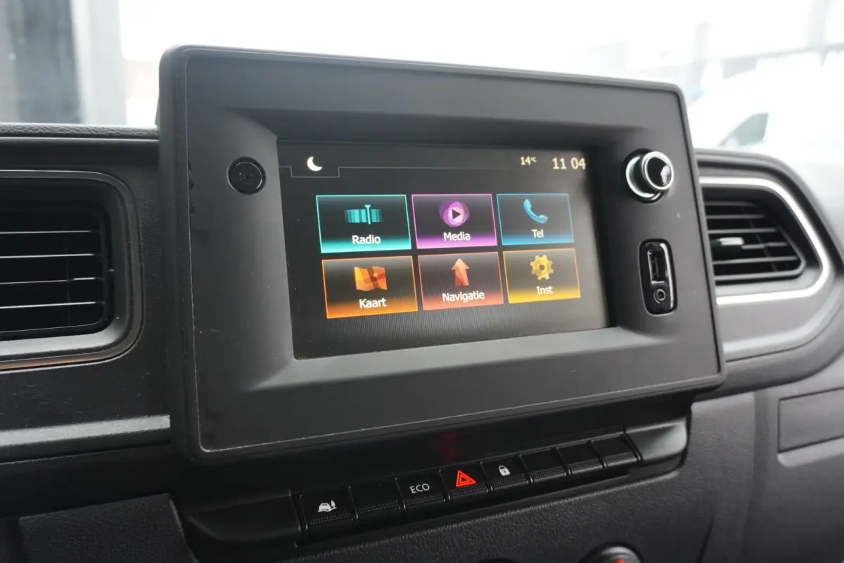 2.3 dCi 135PK L2H2 EURO 6 - Airco - Navi - Cruise - €16.950,- Excl.