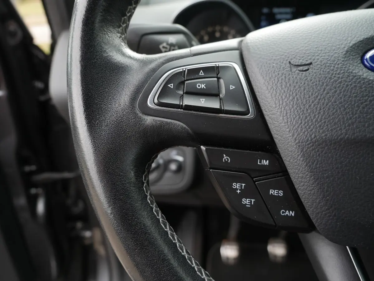 1.5 EcoBoost ST Line | Trekhaak | LED | Carplay | Bi-Xenon |