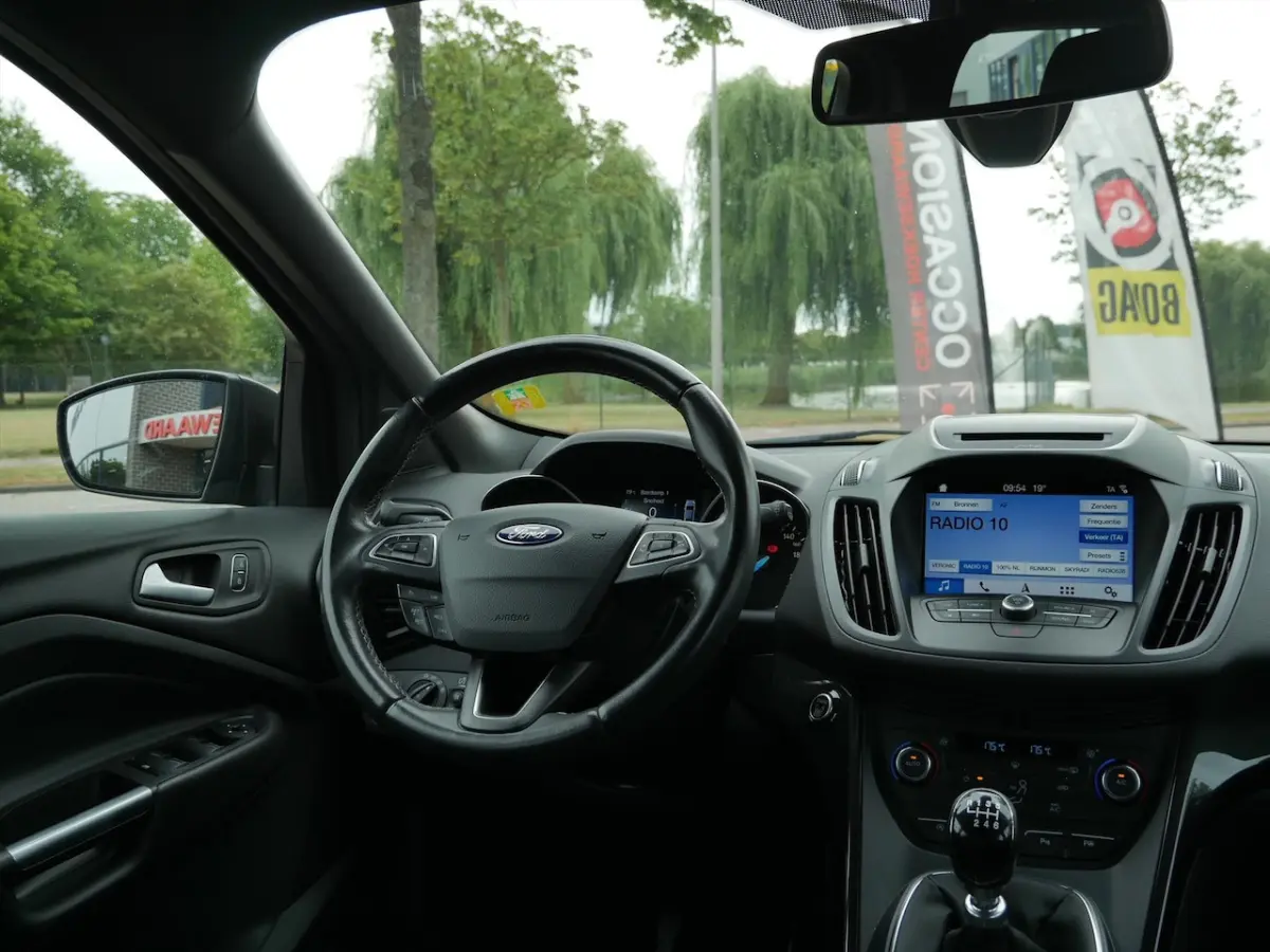 1.5 EcoBoost ST Line | Trekhaak | LED | Carplay | Bi-Xenon |