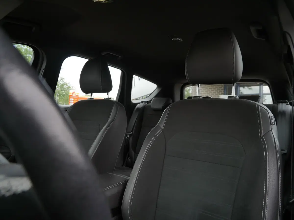 1.5 EcoBoost ST Line | Trekhaak | LED | Carplay | Bi-Xenon |