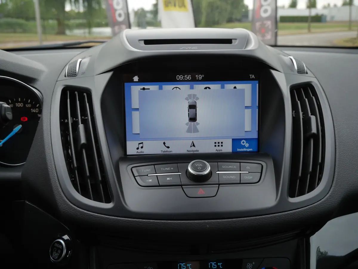 1.5 EcoBoost ST Line | Trekhaak | LED | Carplay | Bi-Xenon |