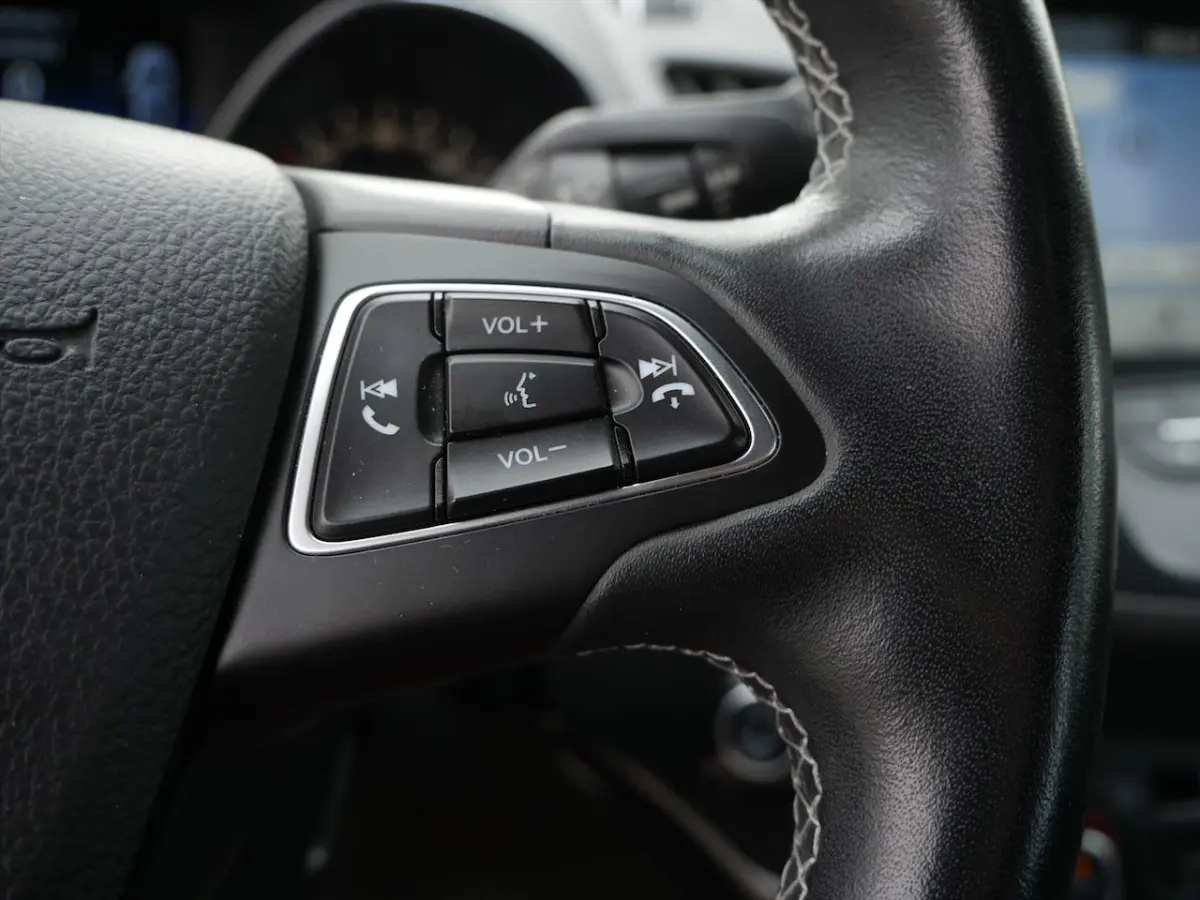 1.5 EcoBoost ST Line | Trekhaak | LED | Carplay | Bi-Xenon |
