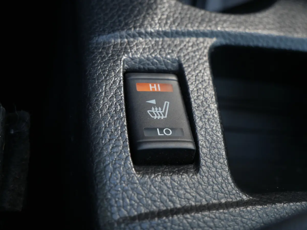 1.3 DIG-T 160pk DCT Design Edition | Automaat | Pano | Stoelverwarming |