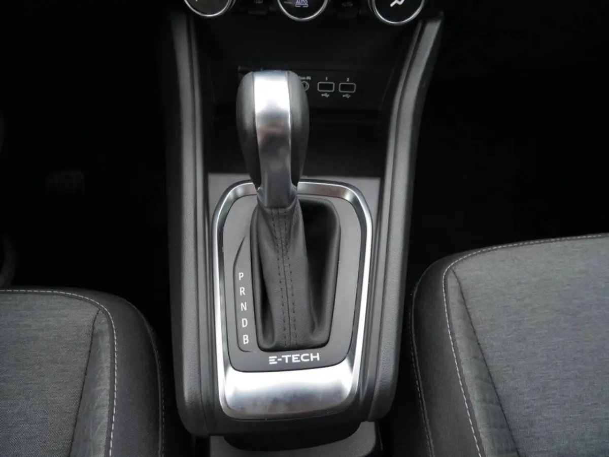 1.6 E-Tech Hybrid 145 R.S. Line