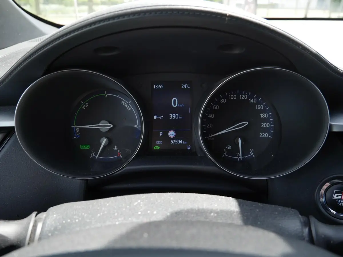 1.8 Hybrid Business GR-Sport