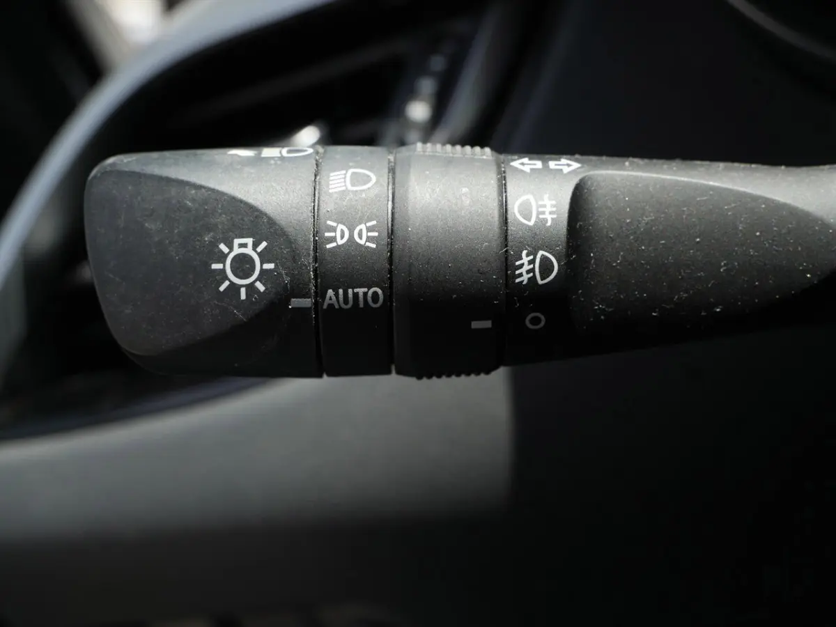 1.8 Hybrid Business GR-Sport
