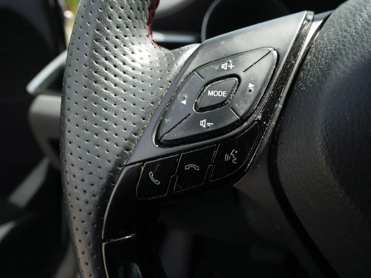 1.8 Hybrid Business GR-Sport