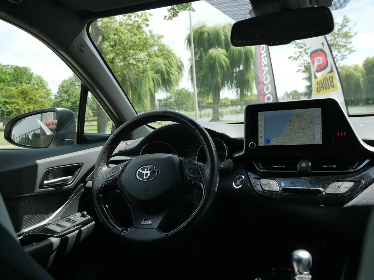 1.8 Hybrid Business GR-Sport