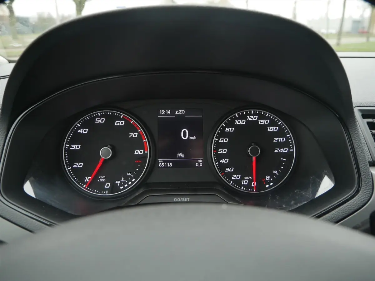 1.0 TSI Style Business Intense