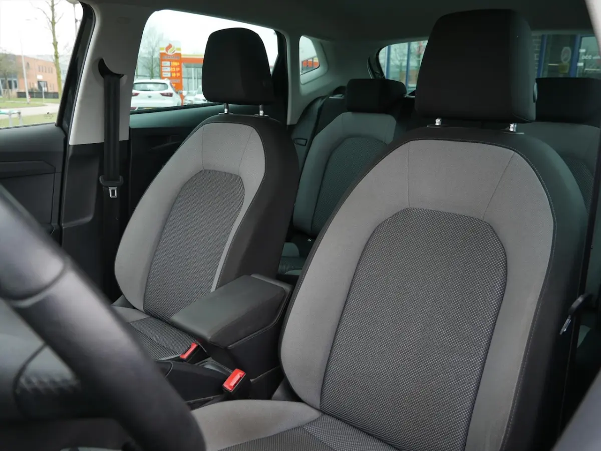 1.0 TSI Style Business Intense