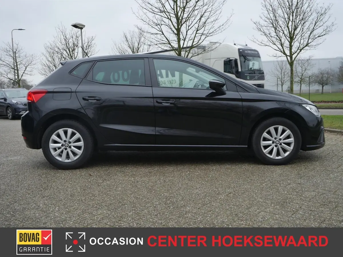 1.0 TSI Style Business Intense