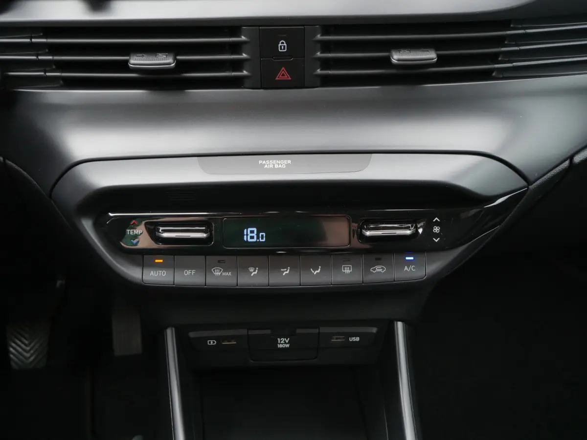 1.0 T-GDI Premium | Camera | Dodehoek | parkeer assistent |