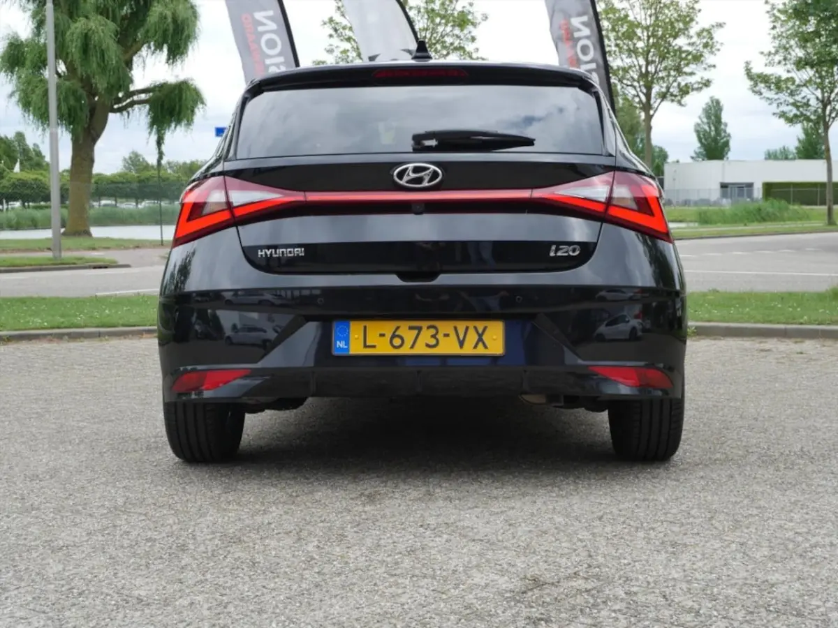 1.0 T-GDI Premium | Camera | Dodehoek | parkeer assistent |
