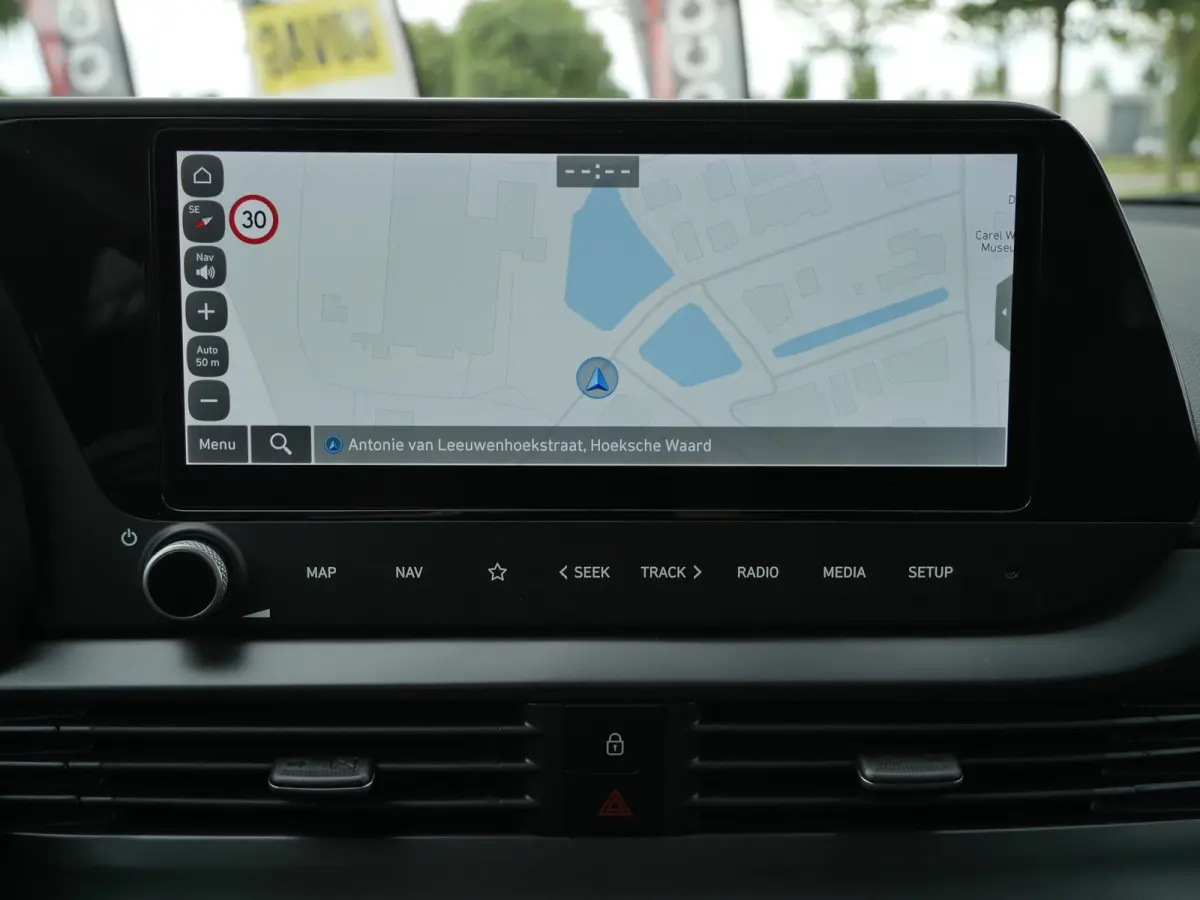 1.0 T-GDI Premium | Camera | Dodehoek | parkeer assistent |