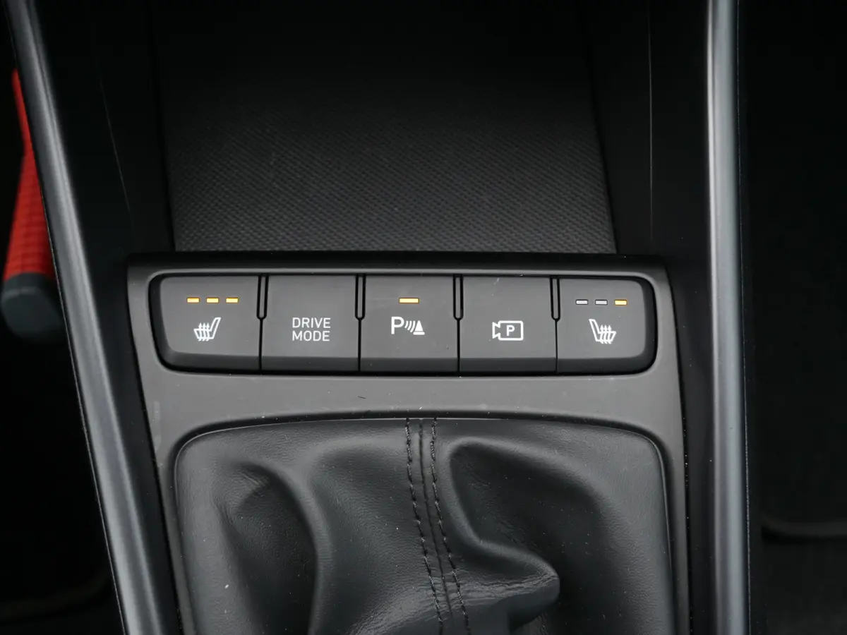 1.0 T-GDI Premium | Camera | Dodehoek | parkeer assistent |
