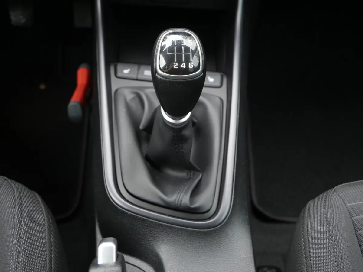 1.0 T-GDI Premium | Camera | Dodehoek | parkeer assistent |