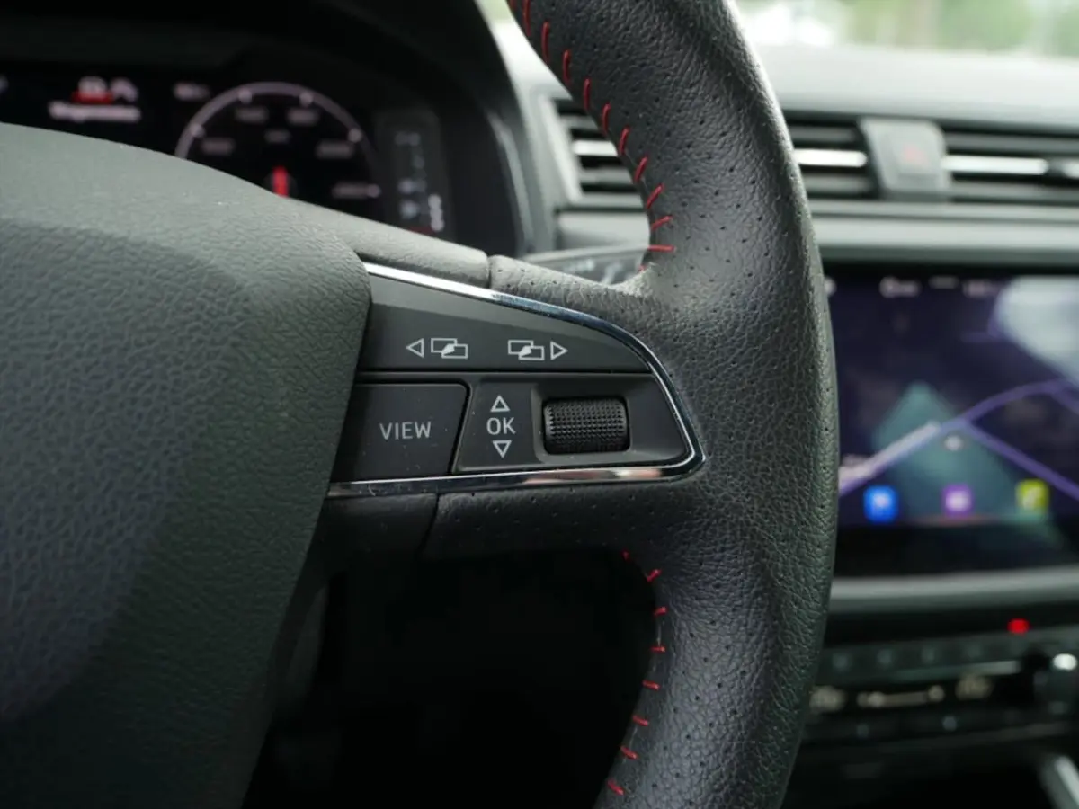 1.0 TSI FR Business Intense Plus