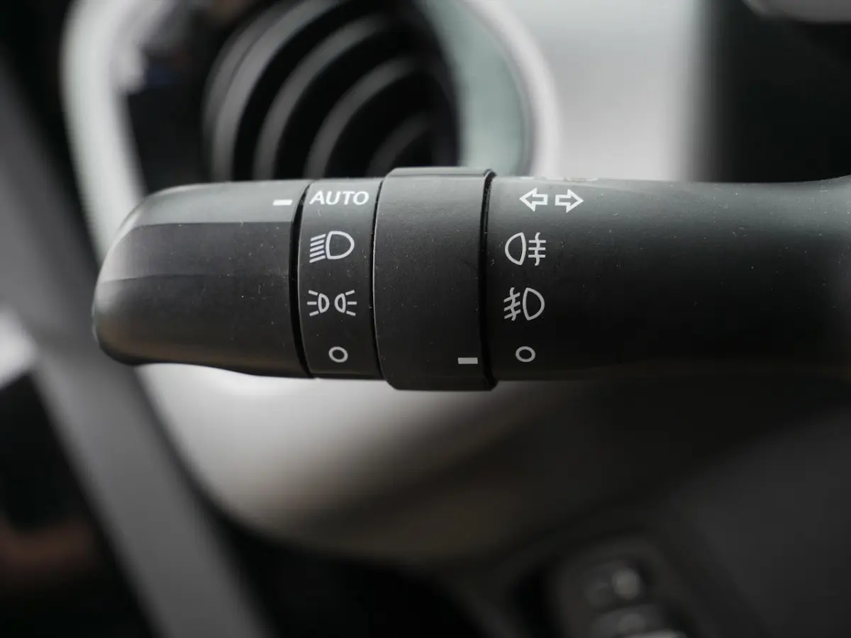 1.0 VVT-i x-cite