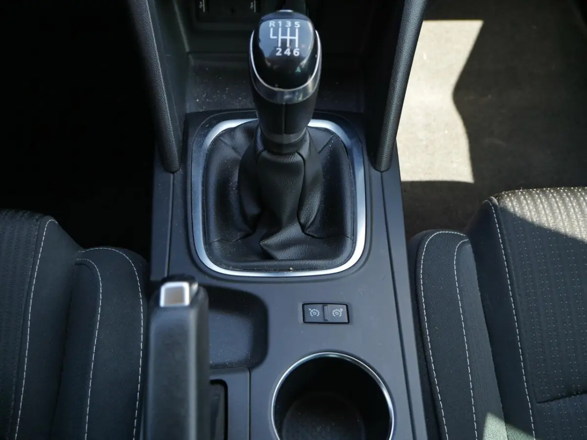 1.2 TCe Limited
