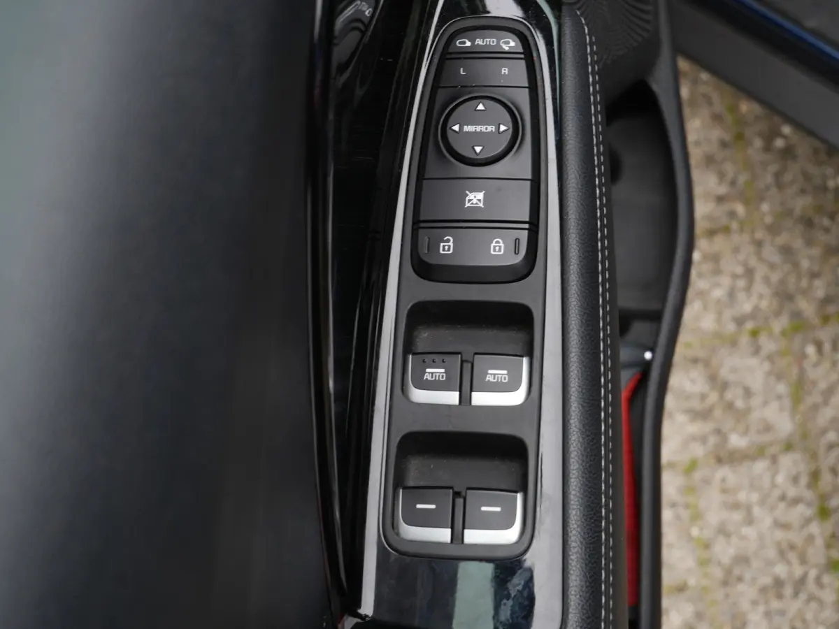 1.6 GDi Hybrid DynamicLine | Facelift model | Achteruitrijcamera