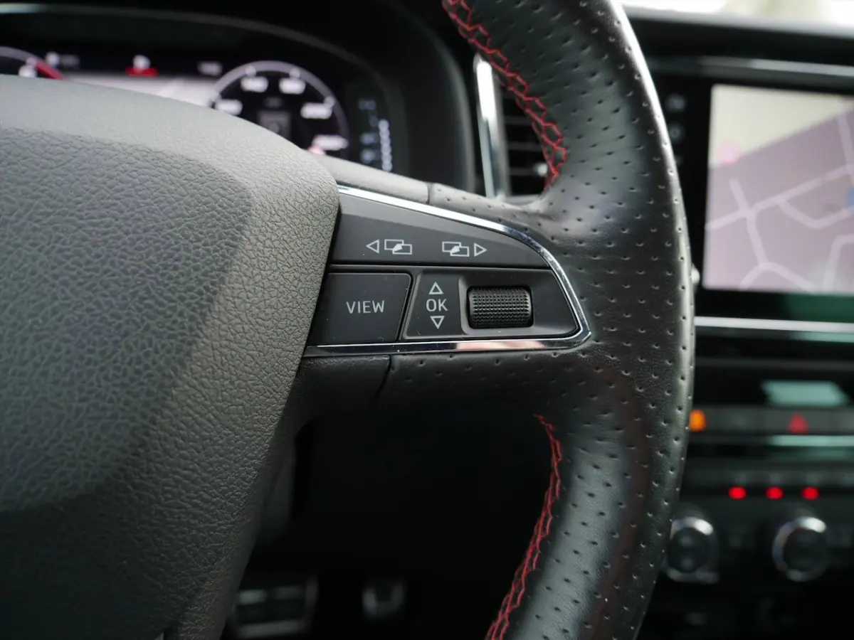 1.5 TSI FR Business Intense