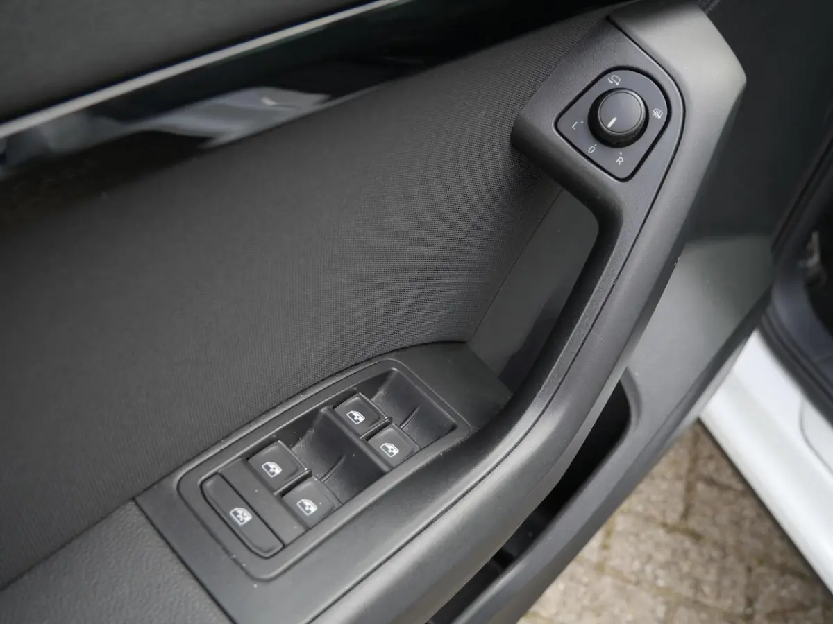 1.5 TSI FR Business Intense
