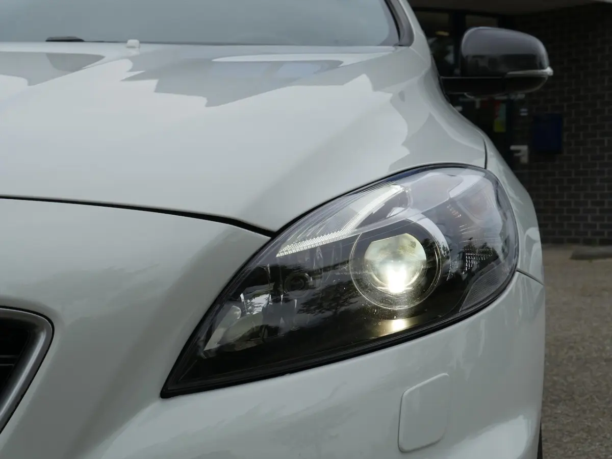 2.0 T5 Carbon Edition