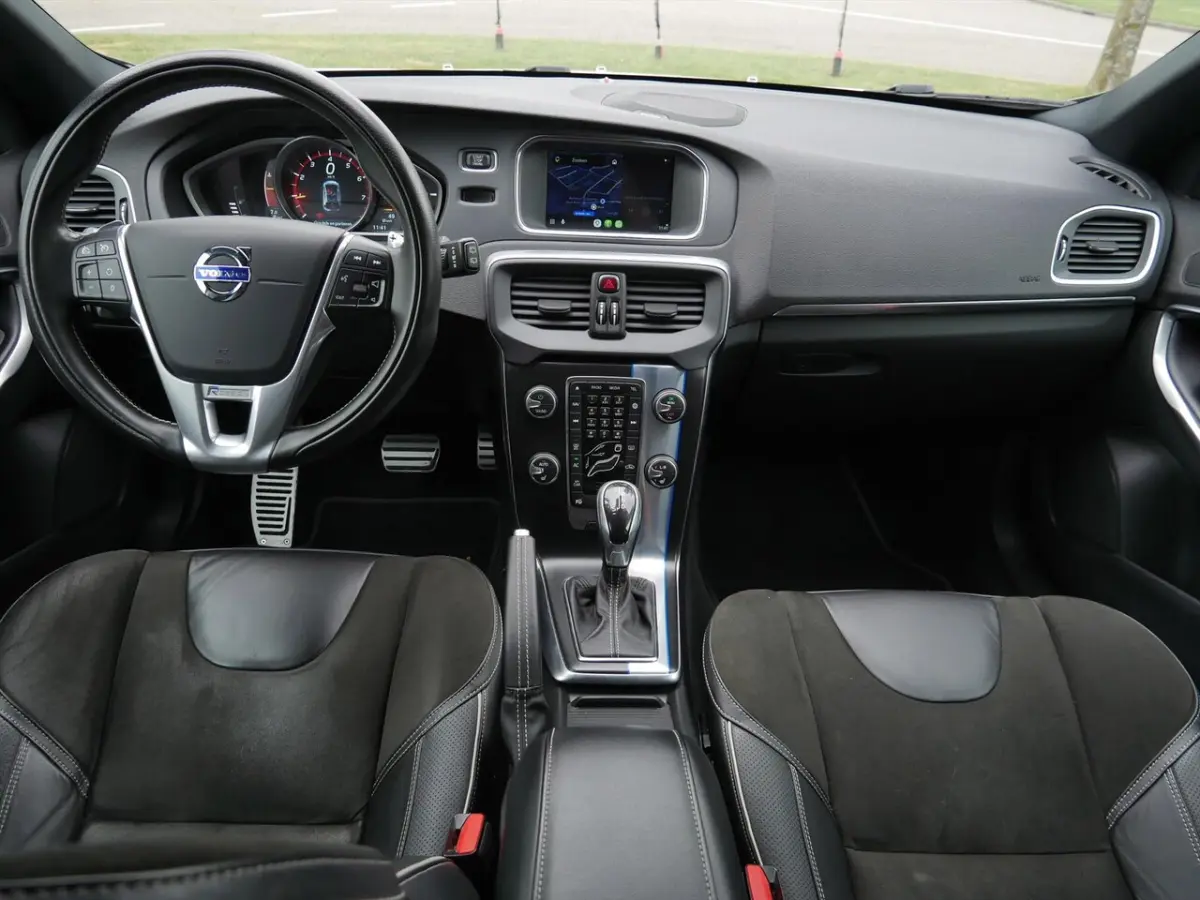 2.0 T5 Carbon Edition