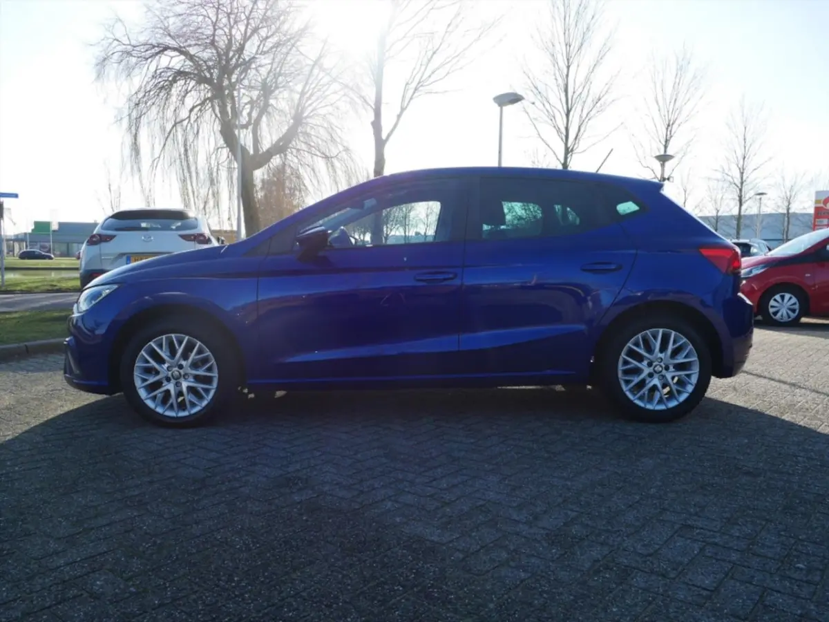 1.0 TSI Style Business Intense Plus