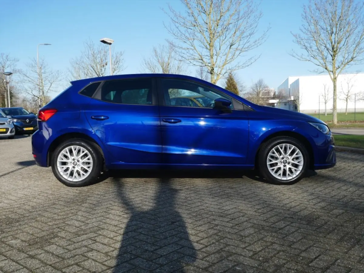 1.0 TSI Style Business Intense Plus