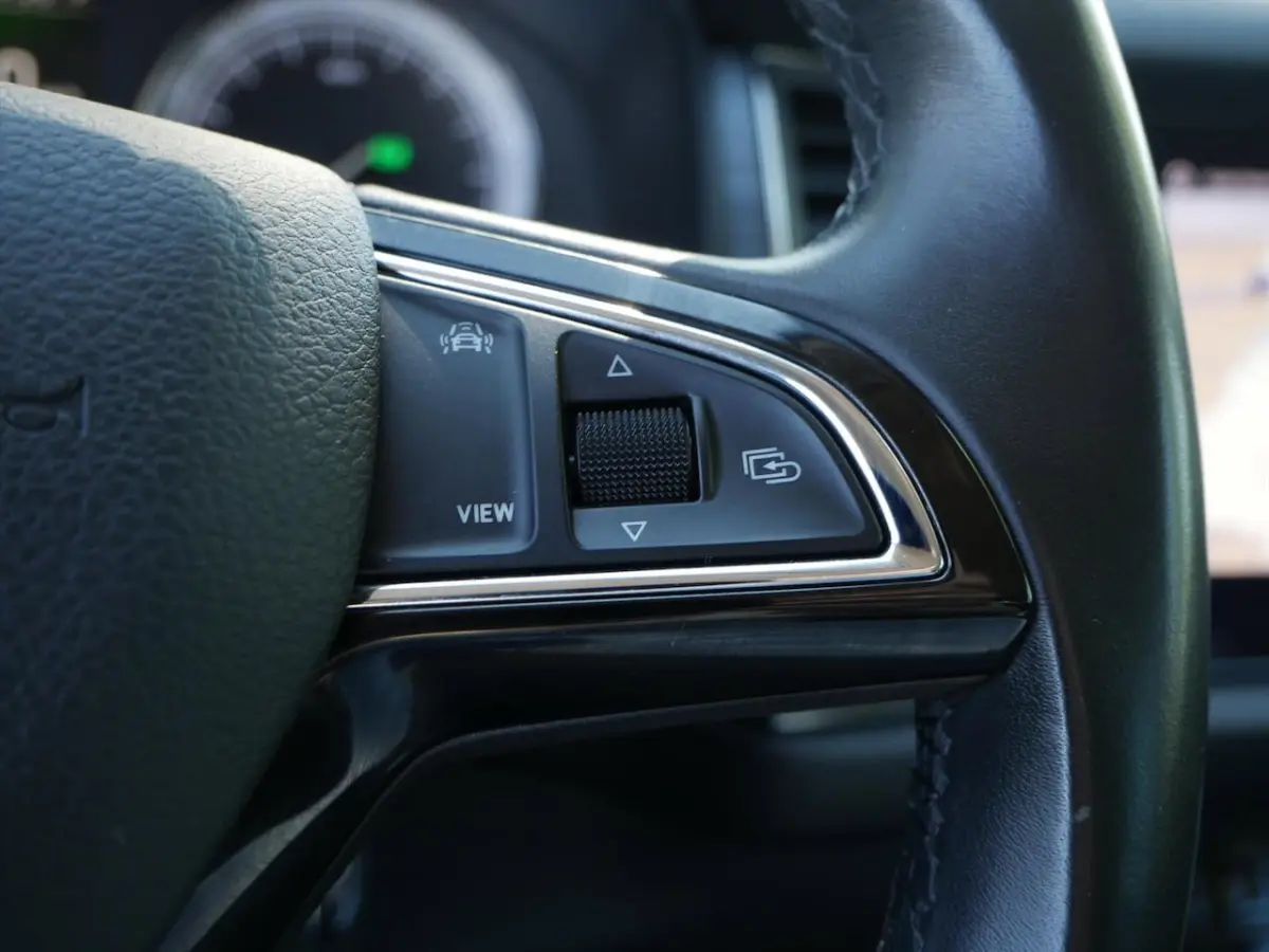 1.5 TSI Limited Business Edition 7p.