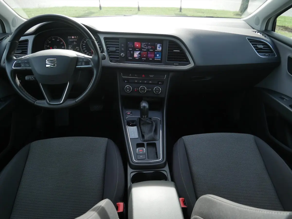1.0 EcoTSI Style Business Intense