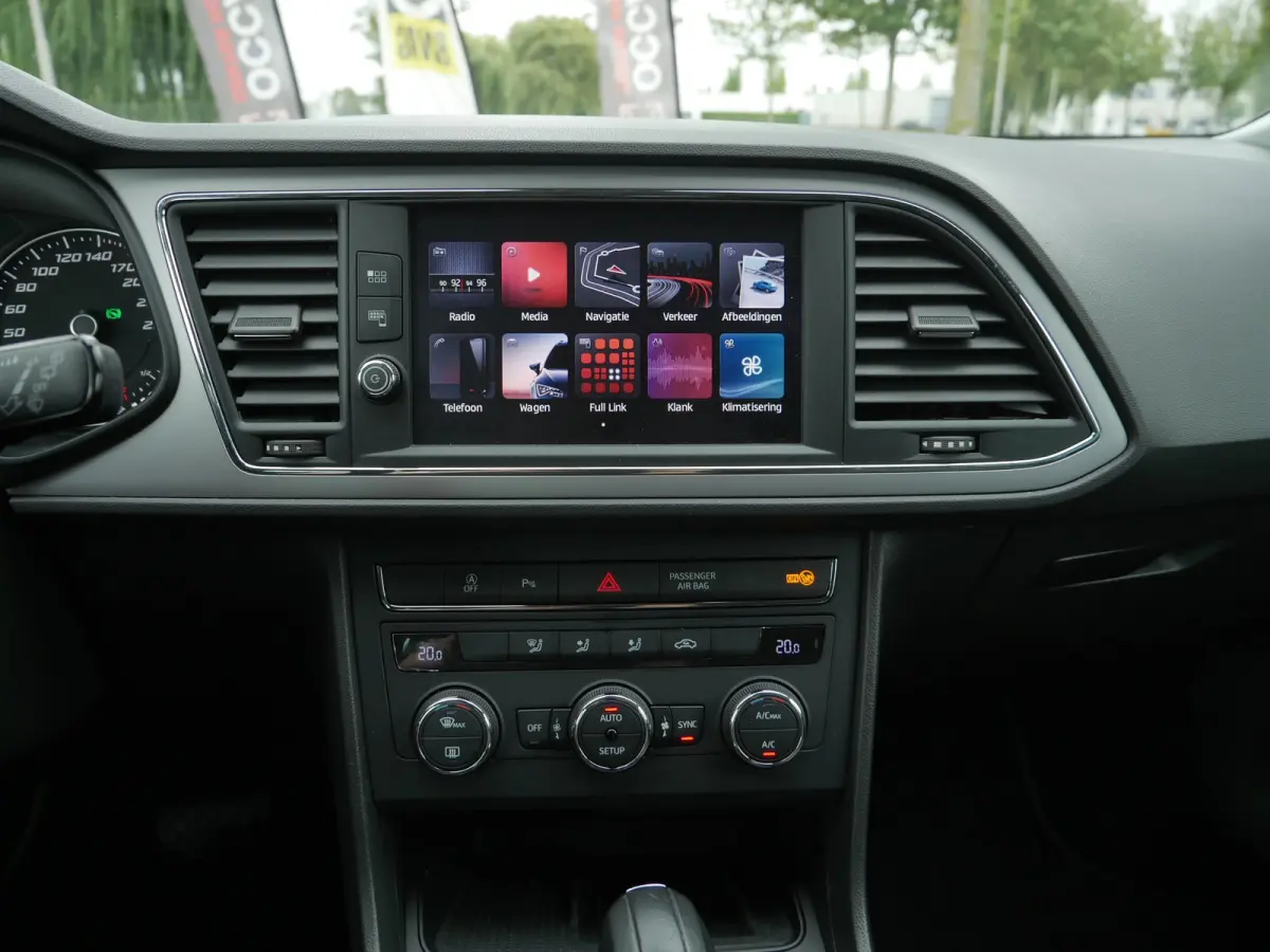 1.0 EcoTSI Style Business Intense | Automaat | Carplay |