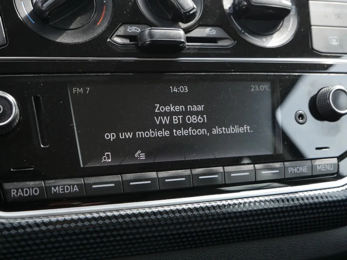 Up! 1.0 BMT move Executive | 5Drs | Airco | Dab+ | Smartphone integratie |