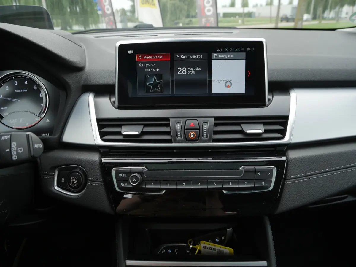 218ia Automaat High Executive Luxury Edition | Panoramadak | HiFi | Camera |