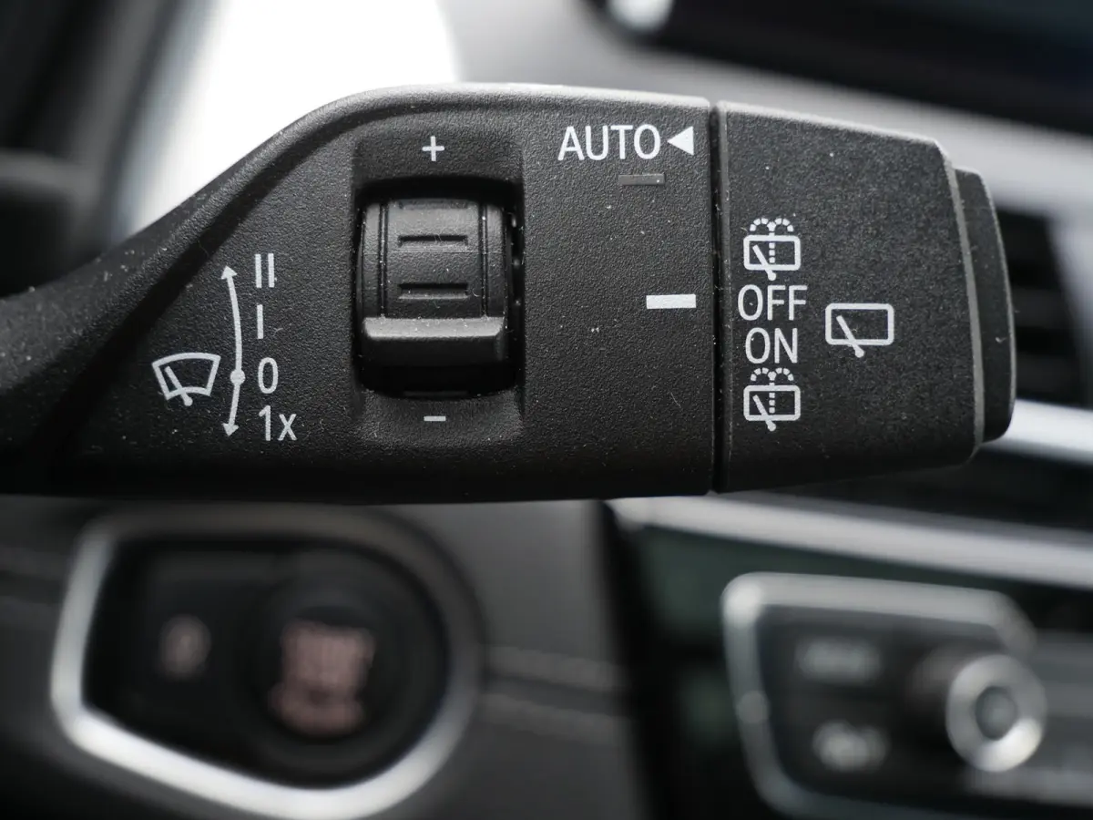 218ia Automaat High Executive Luxury Edition | Panoramadak | HiFi | Camera |