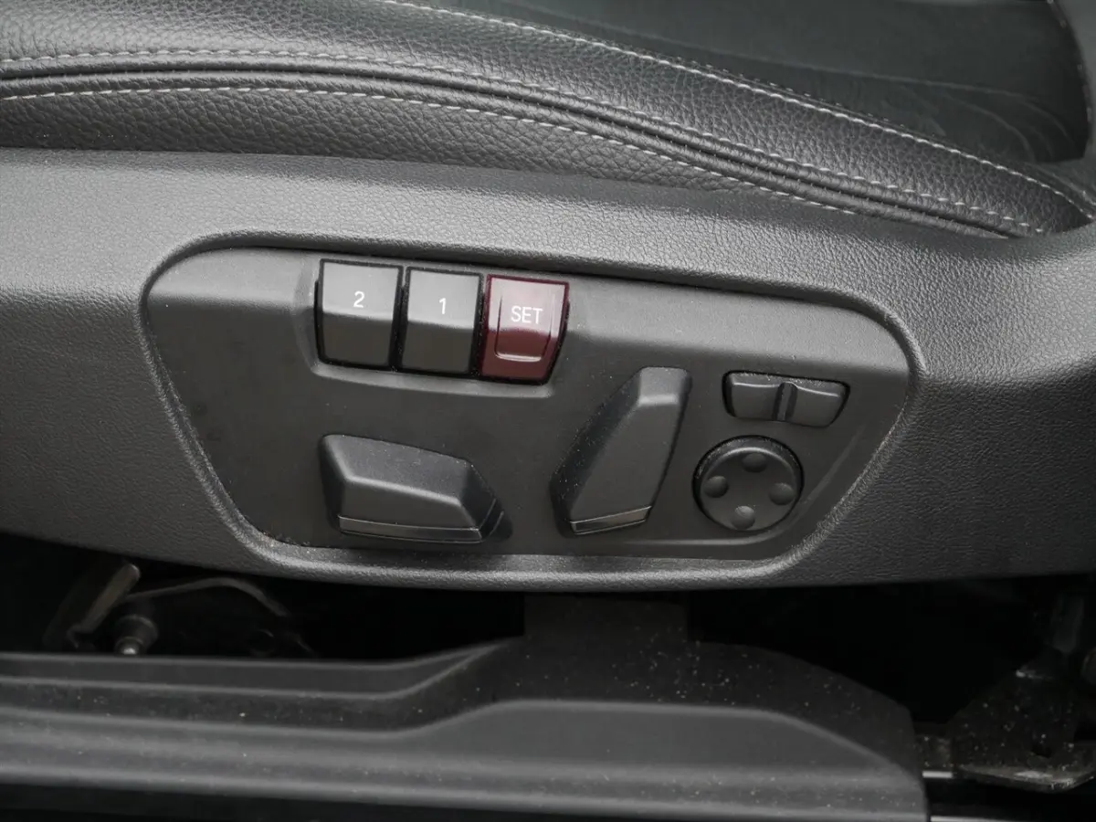 218ia Automaat High Executive Luxury Edition | Panoramadak | HiFi | Camera |