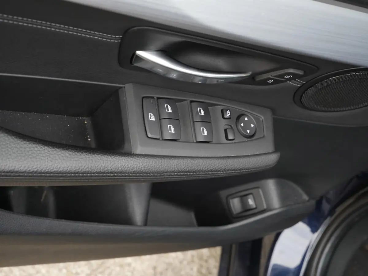 218ia Automaat High Executive Luxury Edition | Panoramadak | HiFi | Camera |