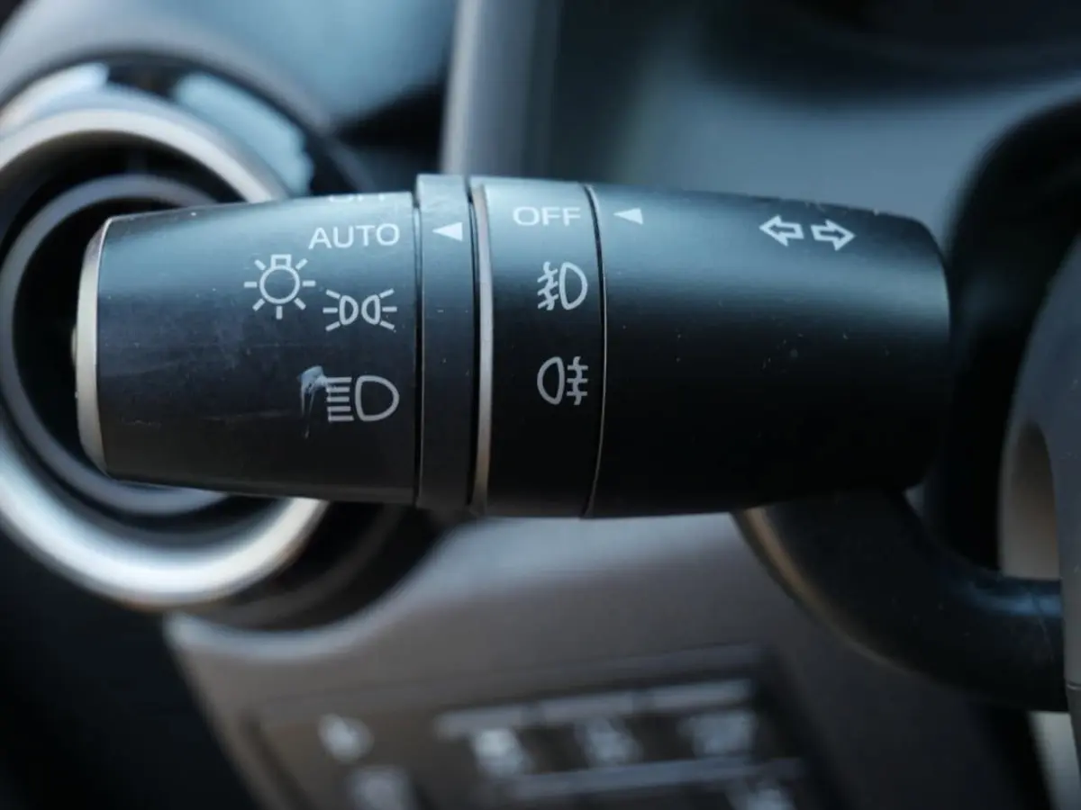 1.5 Skyactiv-G GT-M Sport Line | Stoelverwarming | Privacy | 16" LM velgen |