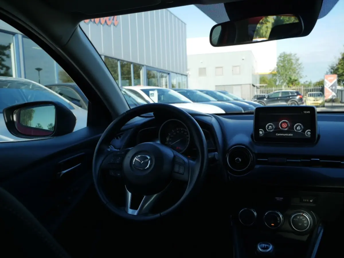 1.5 Skyactiv-G GT-M Sport Line | Stoelverwarming | Privacy | 16" LM velgen |