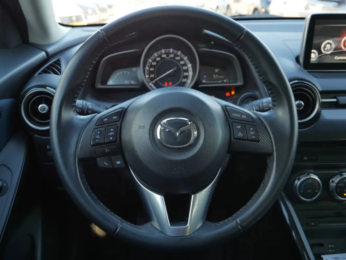 1.5 Skyactiv-G GT-M Sport Line | Stoelverwarming | Privacy | 16" LM velgen |