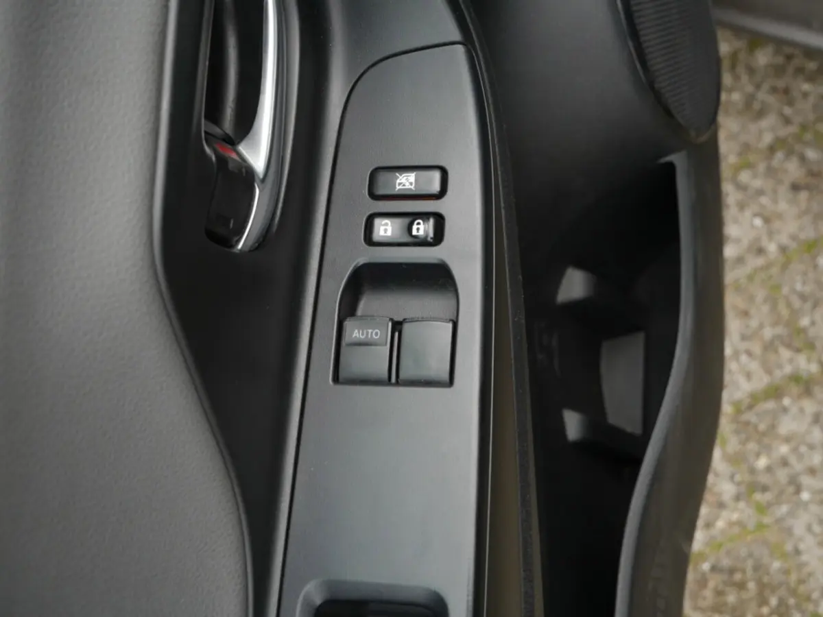 1.0 VVT-i Aspiration