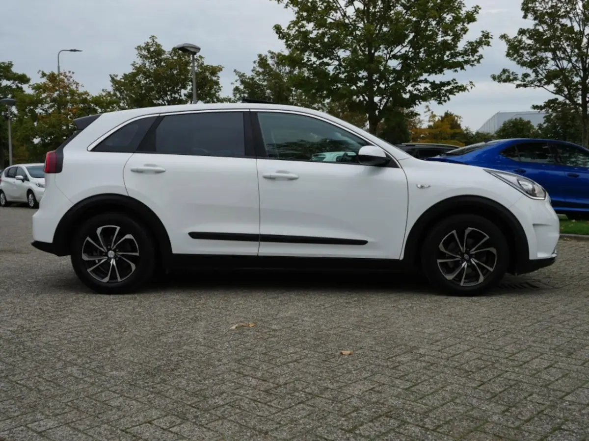 1.6 GDi Hybrid ComfortLine
