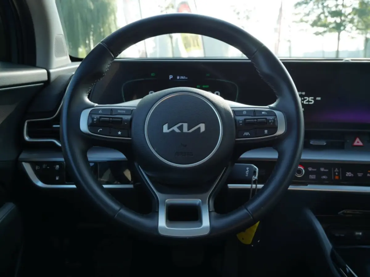 1.6 T-GDi Plug-in Hybrid AWD DynamicLine