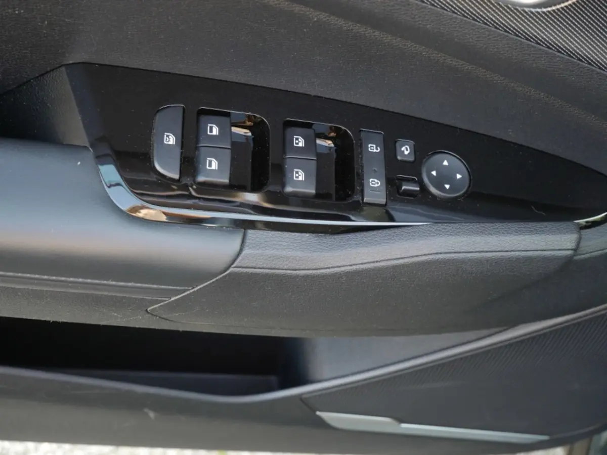 1.6 T-GDi Plug-in Hybrid AWD DynamicLine