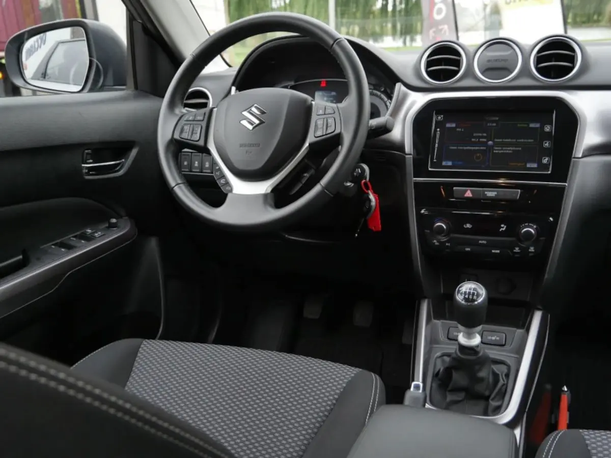 1.4 Boosterjet Select Smart Hybrid